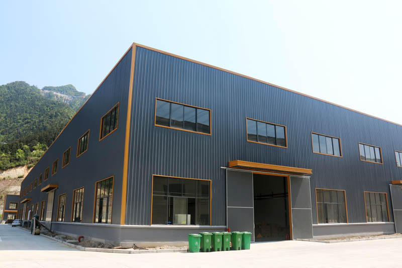 杭州钢构厂房构图与立面处理
